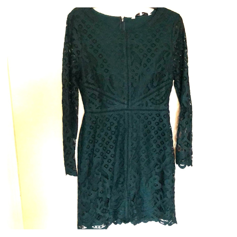 Lace Emerald Green Long Sleeved Dress